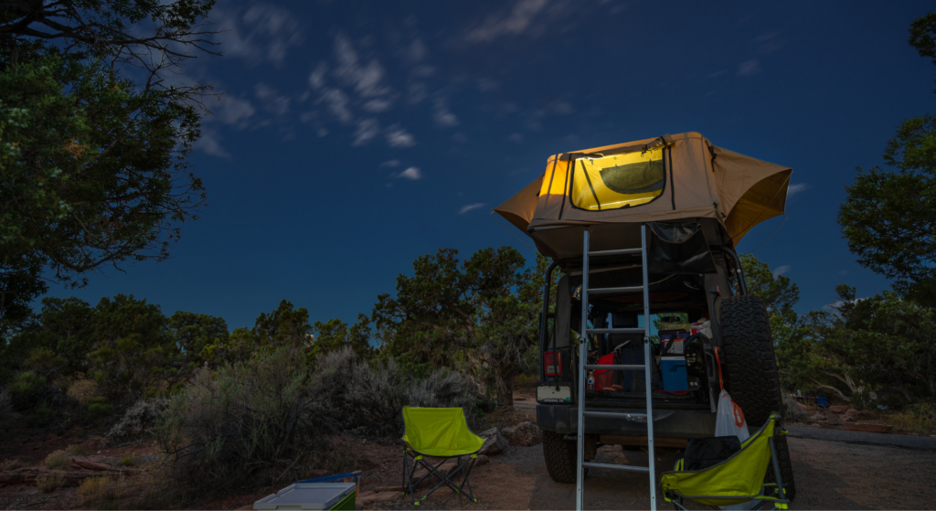 The Many Advantages of Rooftop Camping On The Trail